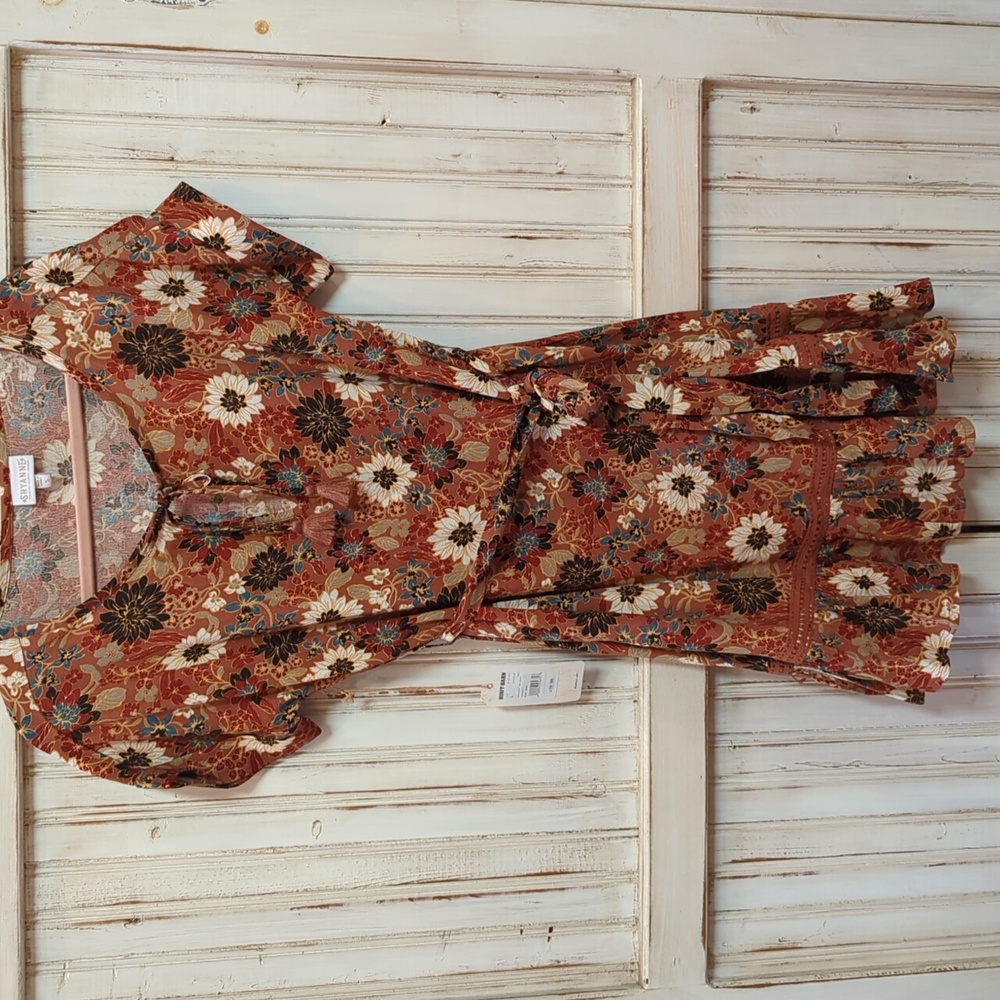 Shyanne, Brown daisy ruffled dress. Size Small